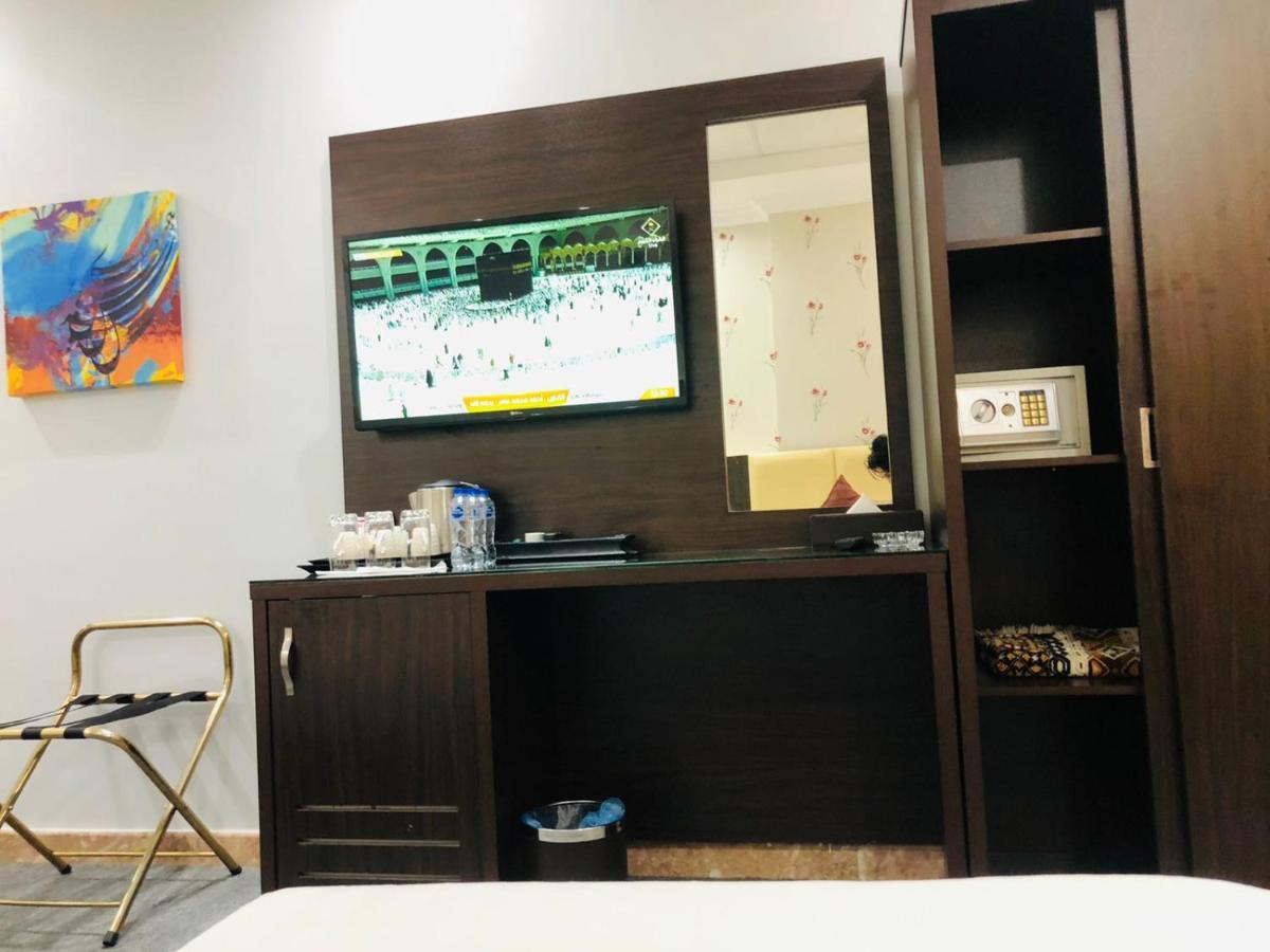 M Platinum Hotel Medina Luaran gambar
