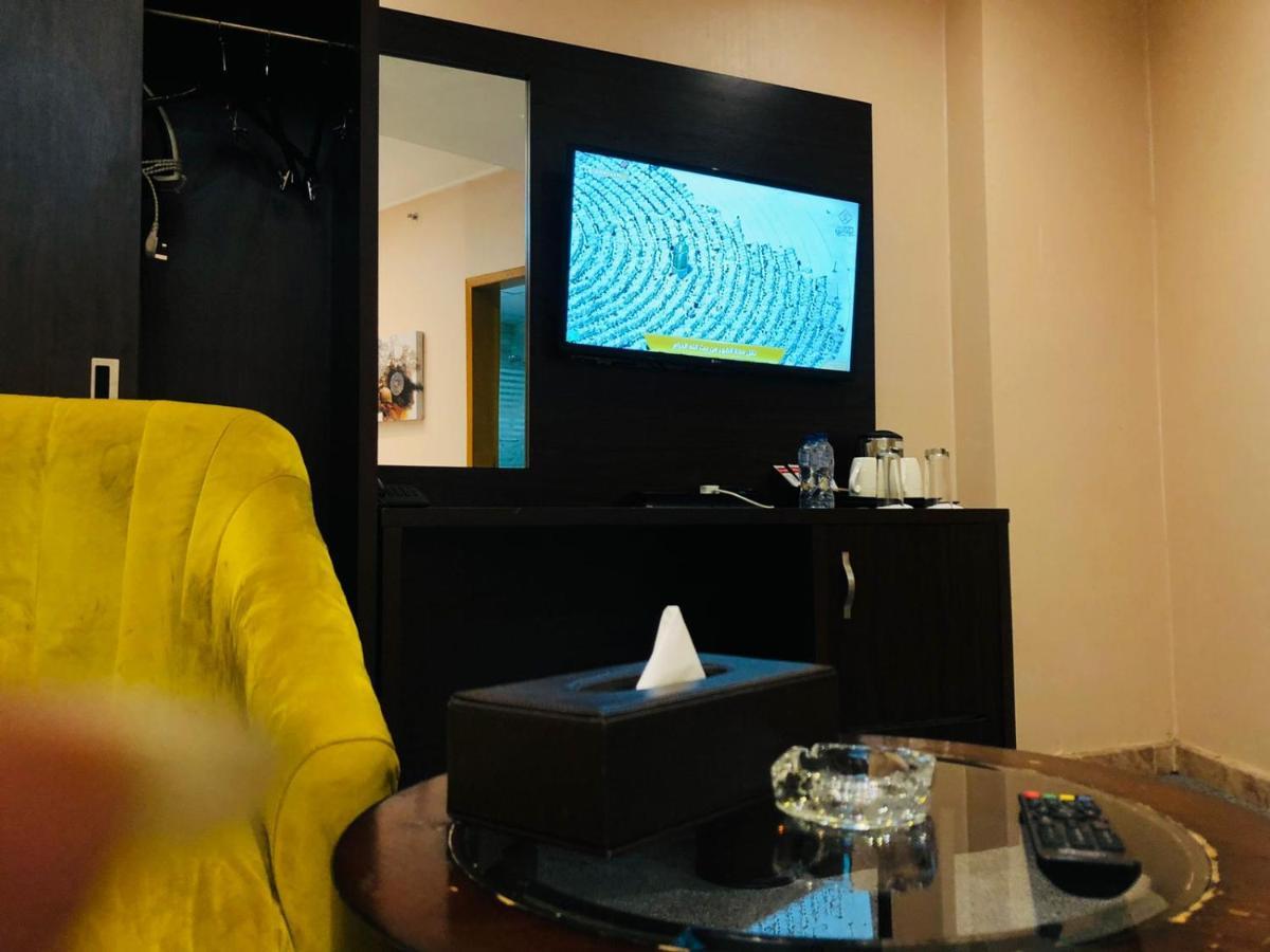 M Platinum Hotel Medina Luaran gambar