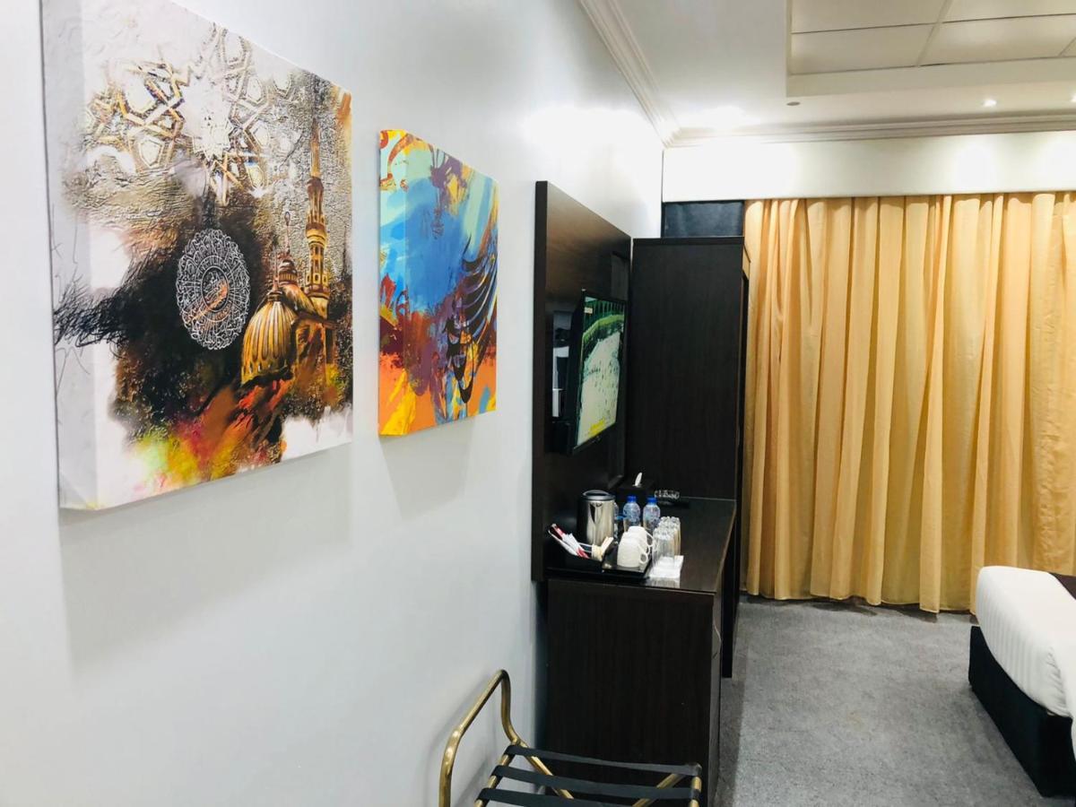 M Platinum Hotel Medina Luaran gambar